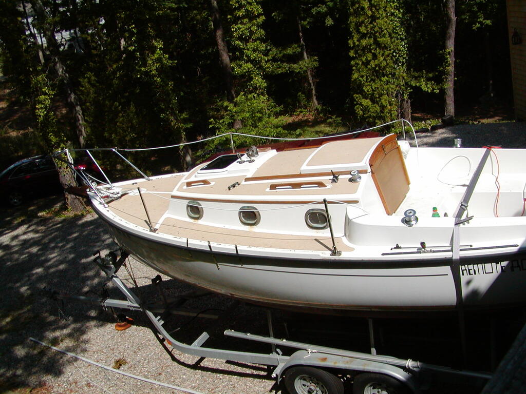 No description provided for: /2002/07-09/0705-boat-prep/photo01.html