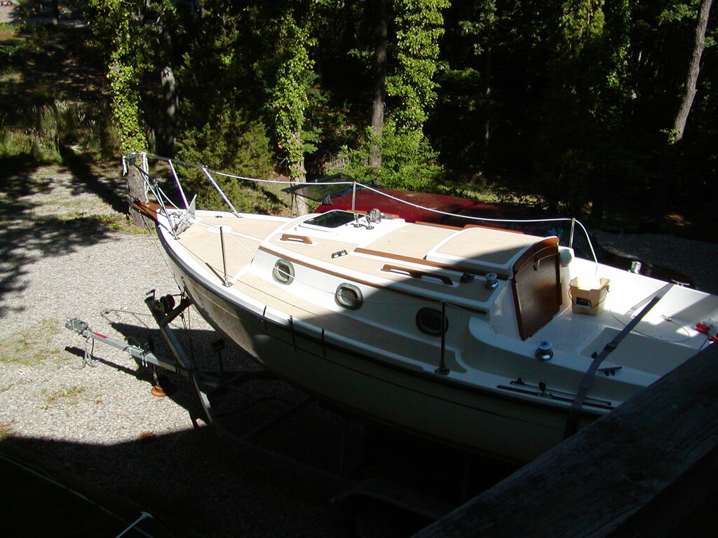 No description provided for: /2002/07-09/0705-boat-prep/photo06.html