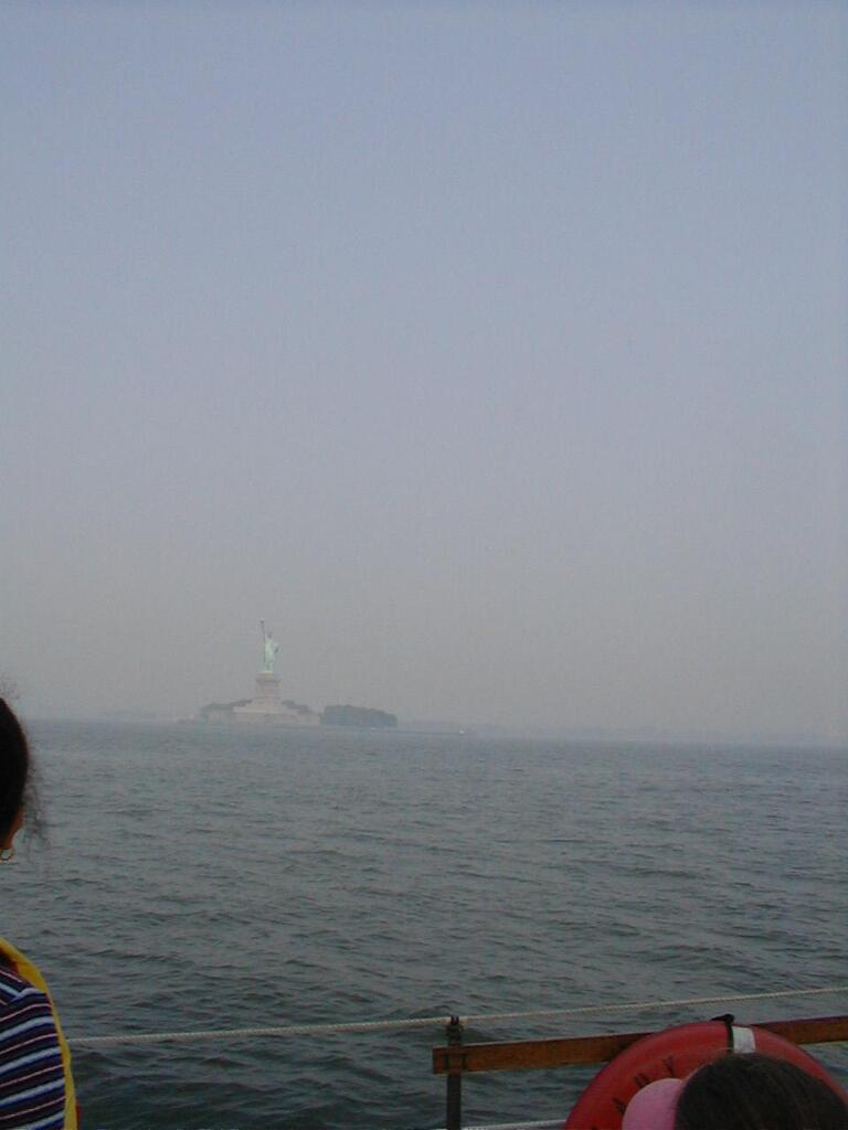 No description provided for: /2002/07-09/0712-jhu-cty-lcf/_1/photo002.html