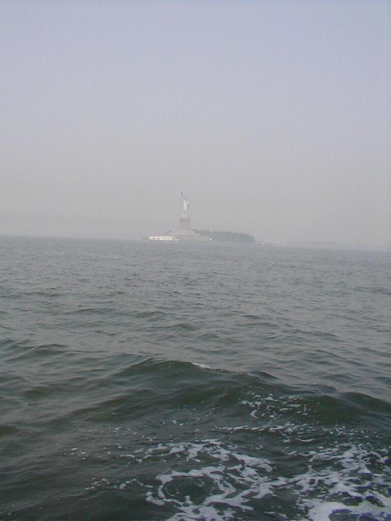 No description provided for: /2002/07-09/0712-jhu-cty-lcf/_1/photo007.html