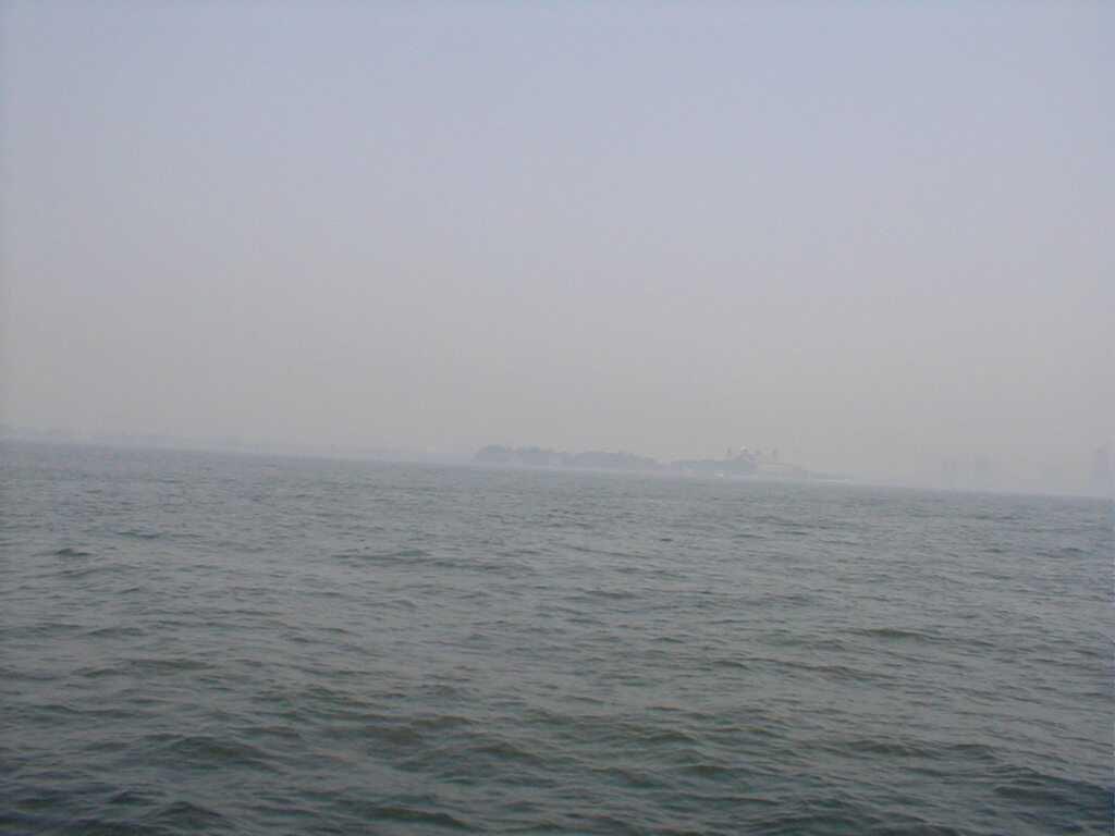 No description provided for: /2002/07-09/0712-jhu-cty-lcf/_1/photo008.html