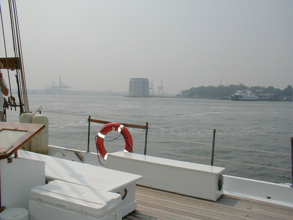 No description provided for: /2002/07-09/0712-jhu-cty-lcf/_1/photo021.html