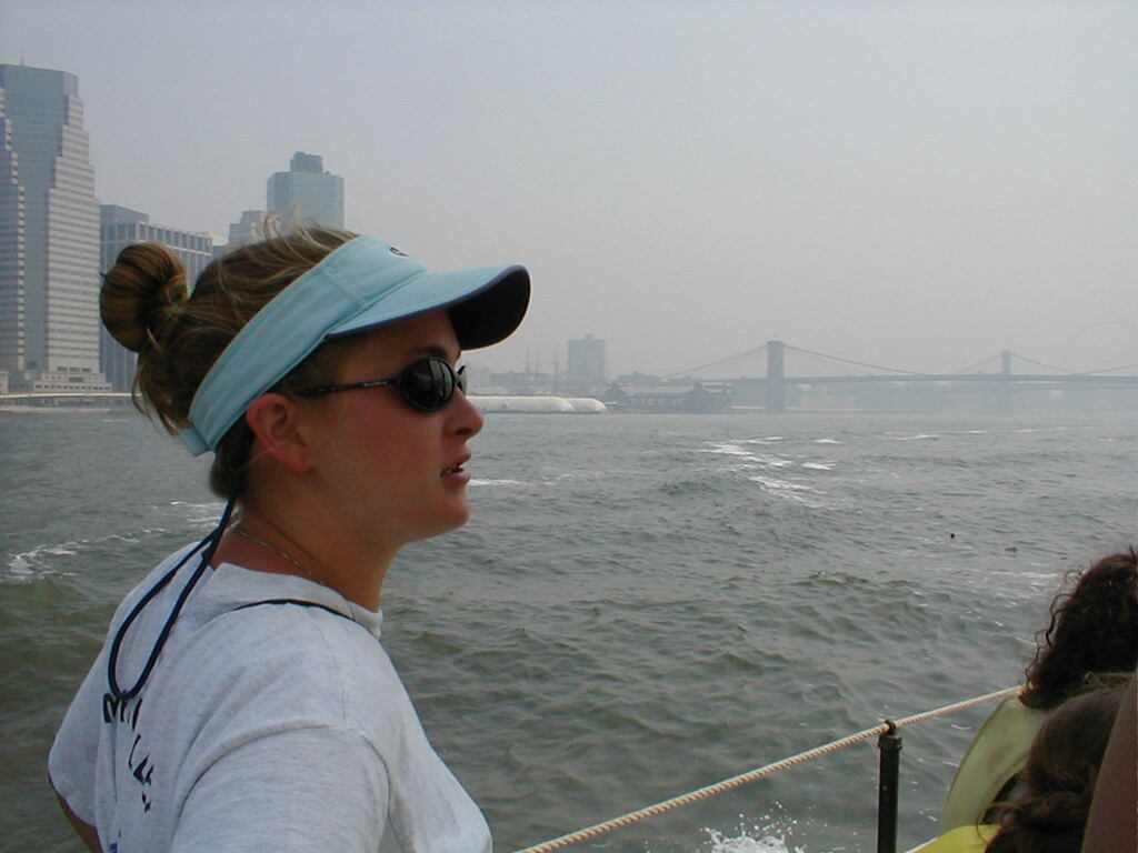 No description provided for: /2002/07-09/0712-jhu-cty-lcf/_2/photo026.html