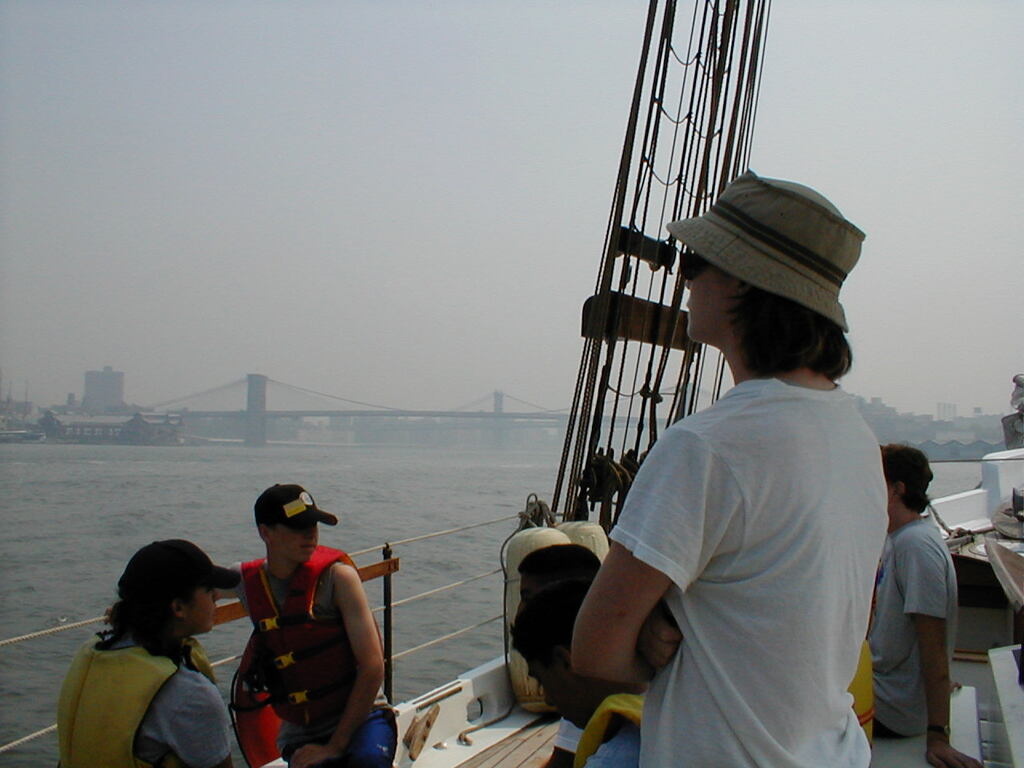 No description provided for: /2002/07-09/0712-jhu-cty-lcf/_2/photo027.html