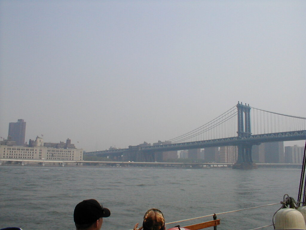 No description provided for: /2002/07-09/0712-jhu-cty-lcf/_2/photo033.html