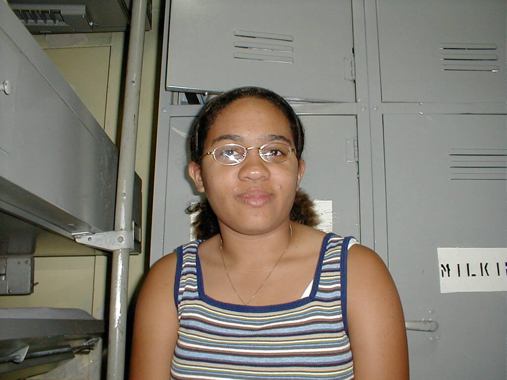 No description provided for: /2002/07-09/0712-jhu-cty-lcf/_5/photo111.html