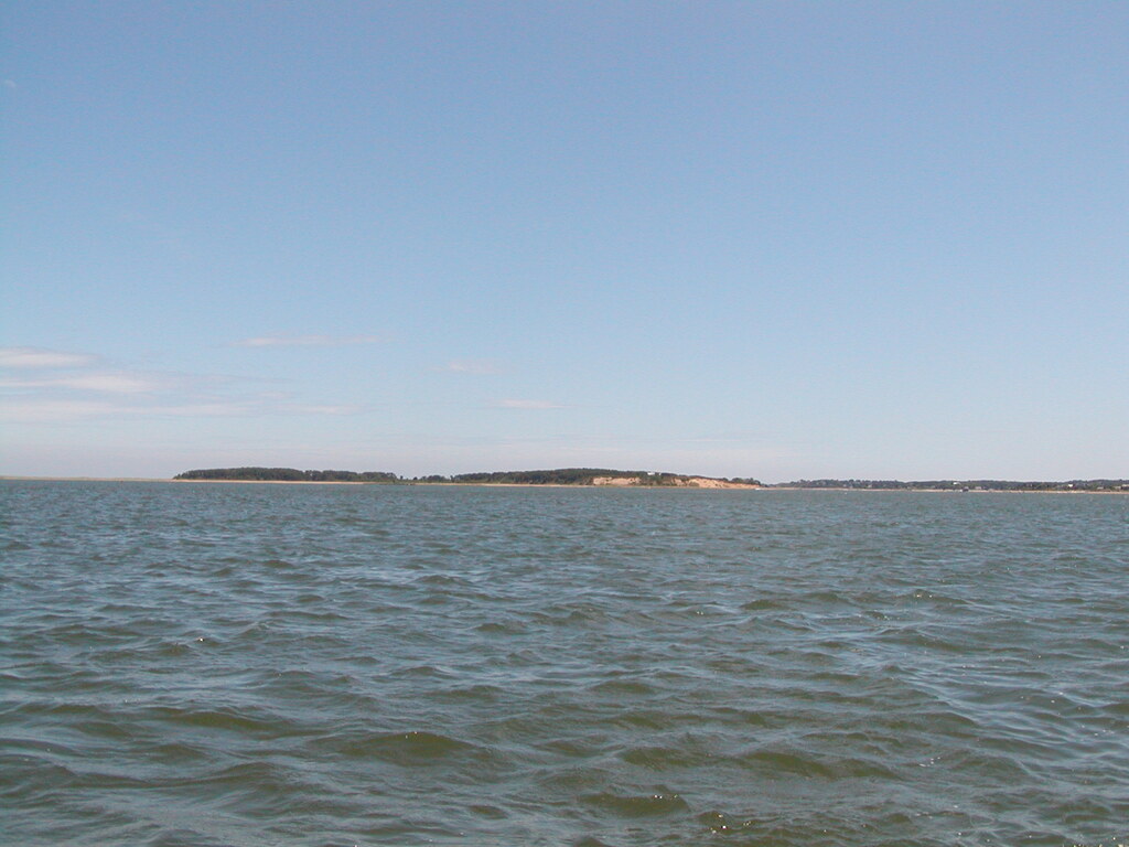 No description provided for: /2002/07-09/0716-sailing/photo08.html