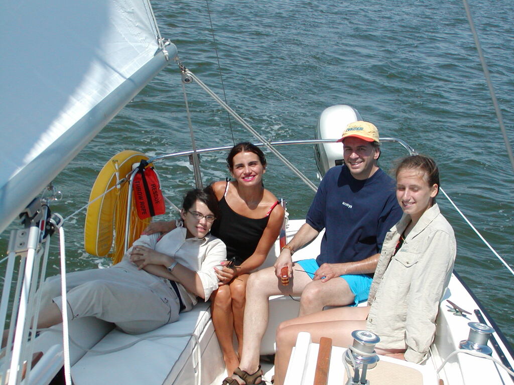 No description provided for: /2002/07-09/0717-sailing/photo04.html