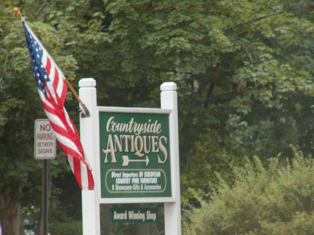 No description provided for: /2002/07-09/0720-kites/_3/photo50.html