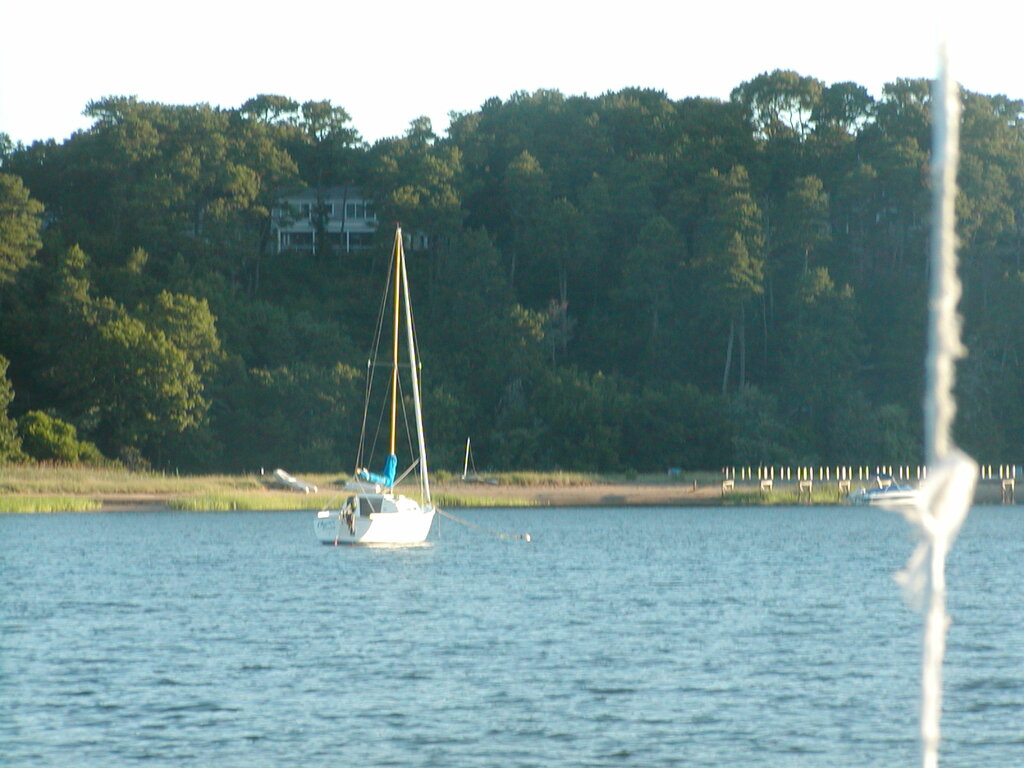 No description provided for: /2002/07-09/0725-sunrise-sail/_2/photo29.html