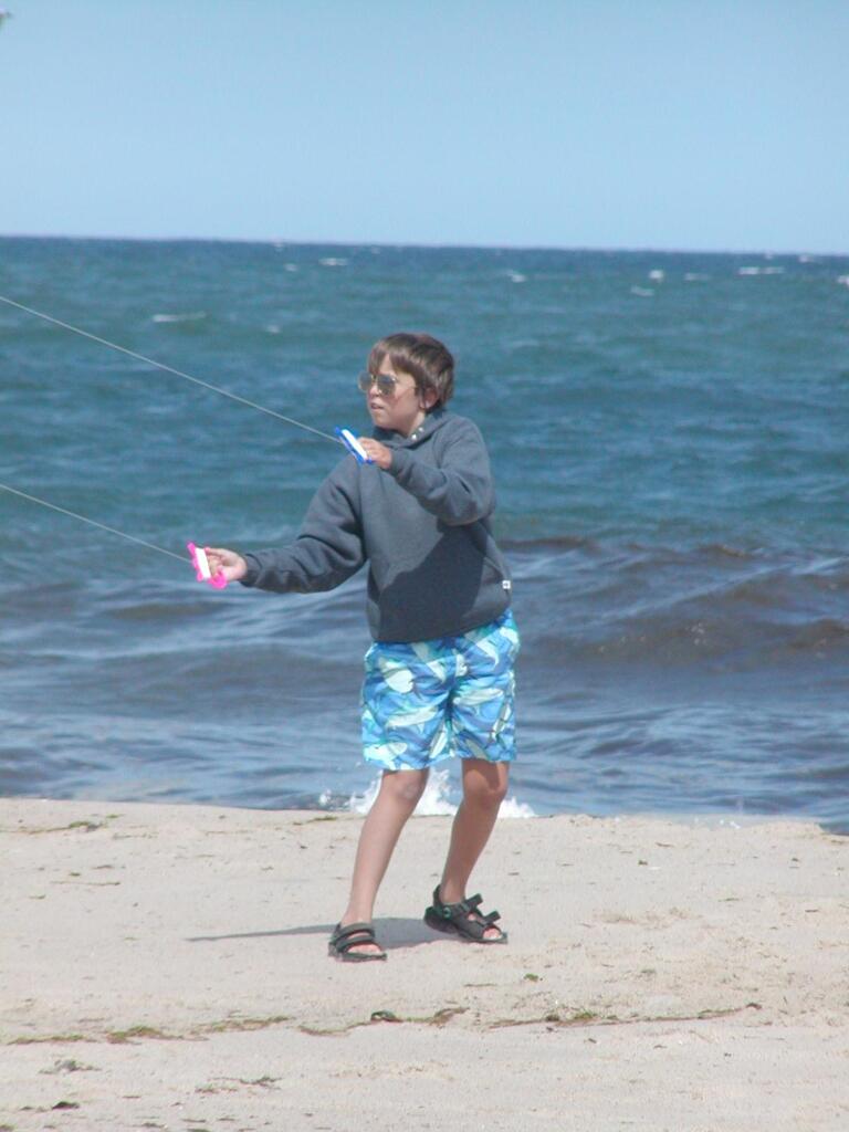 No description provided for: /2002/07-09/0726-kites/photo05.html