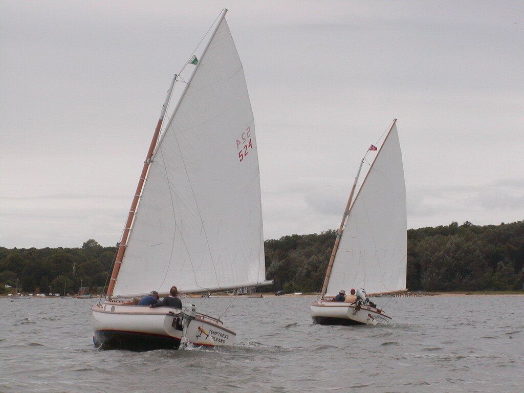 No description provided for: /2002/07-09/0727-new-mooring/photo02.html