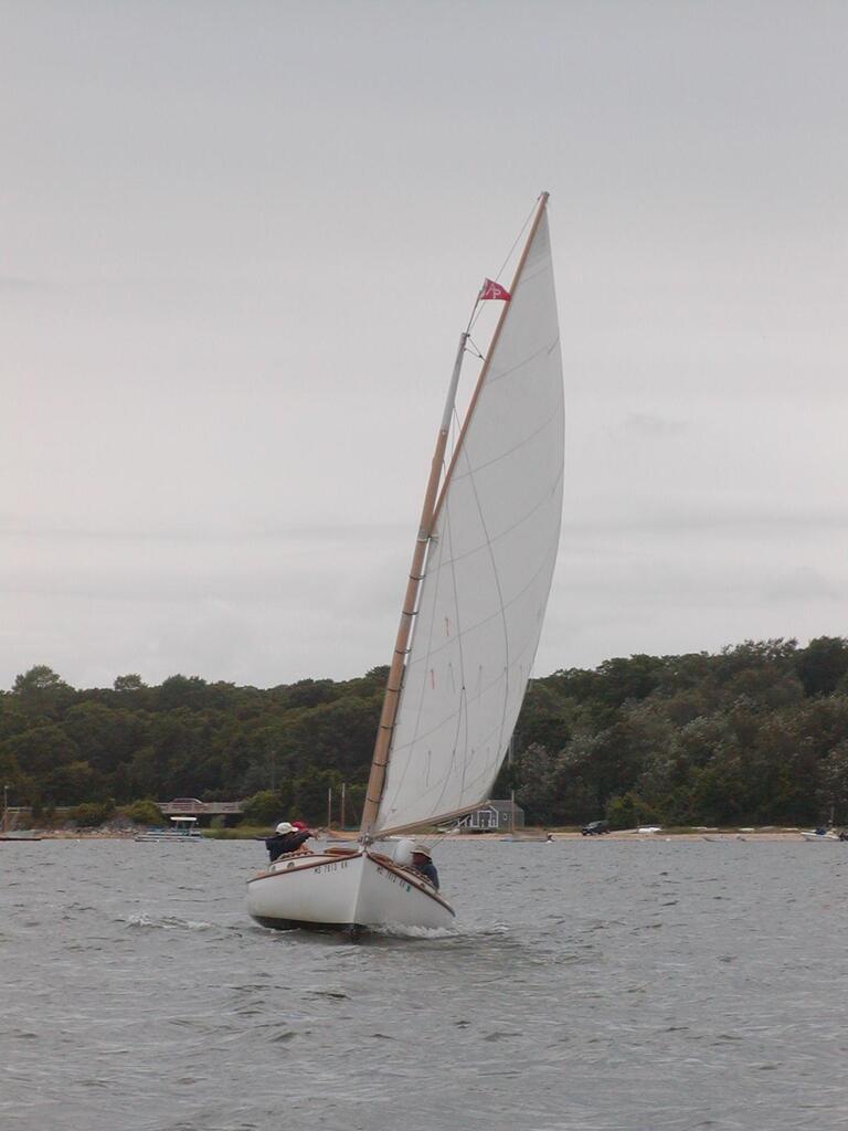 No description provided for: /2002/07-09/0727-new-mooring/photo03.html