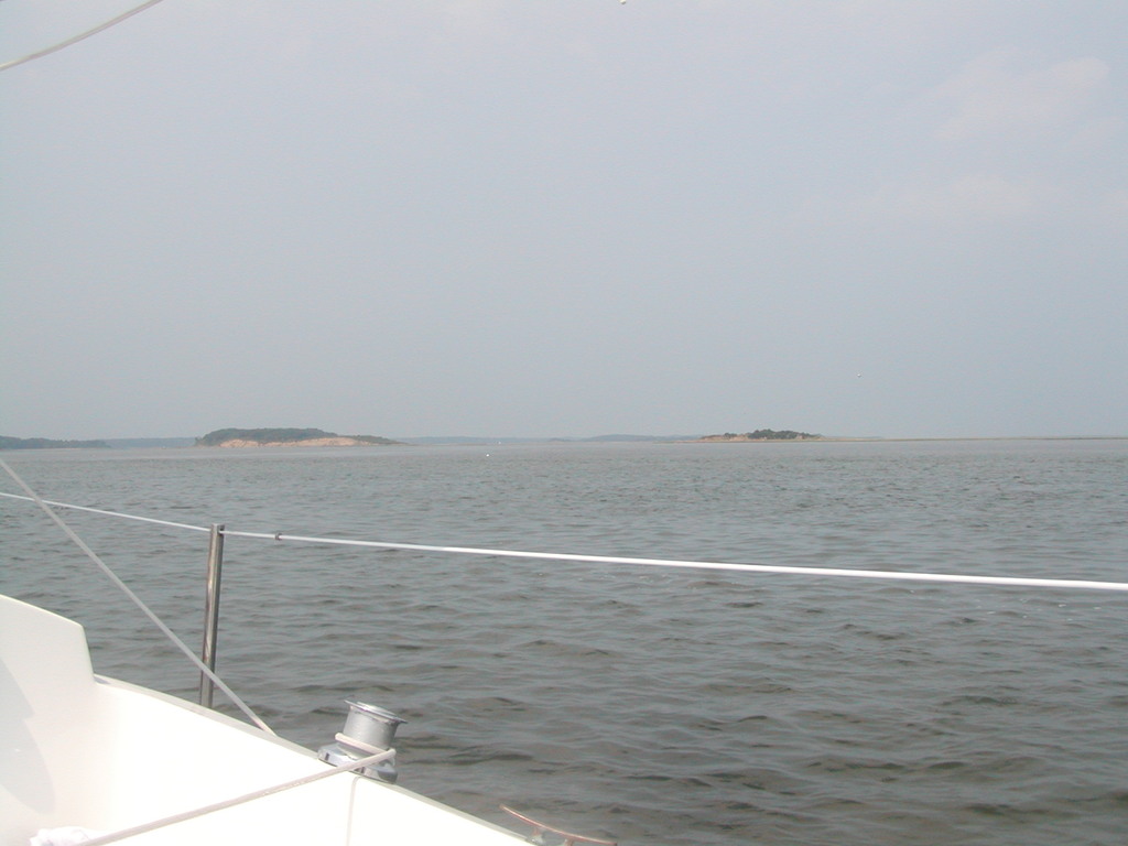 No description provided for: /2002/07-09/0730-sail-to-atlantic/_2/photo26.html