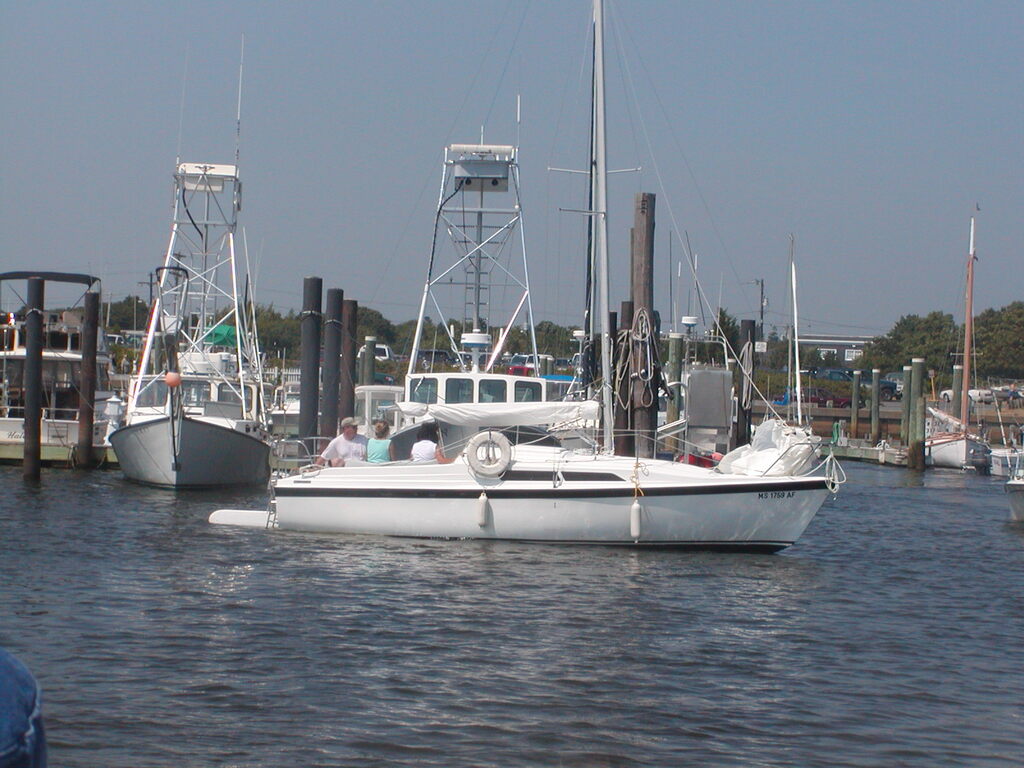 No description provided for: /2002/07-09/0804-seal-tour/_2/photo28.html