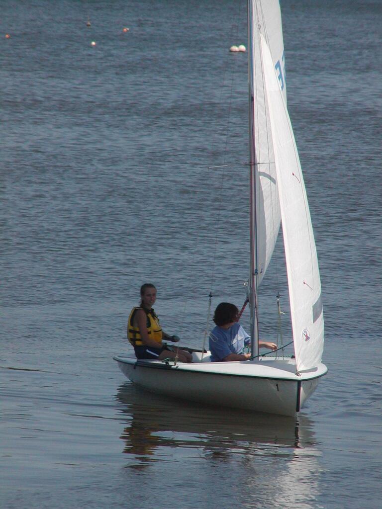 No description provided for: /2002/07-09/0811-erin420/photo15.html