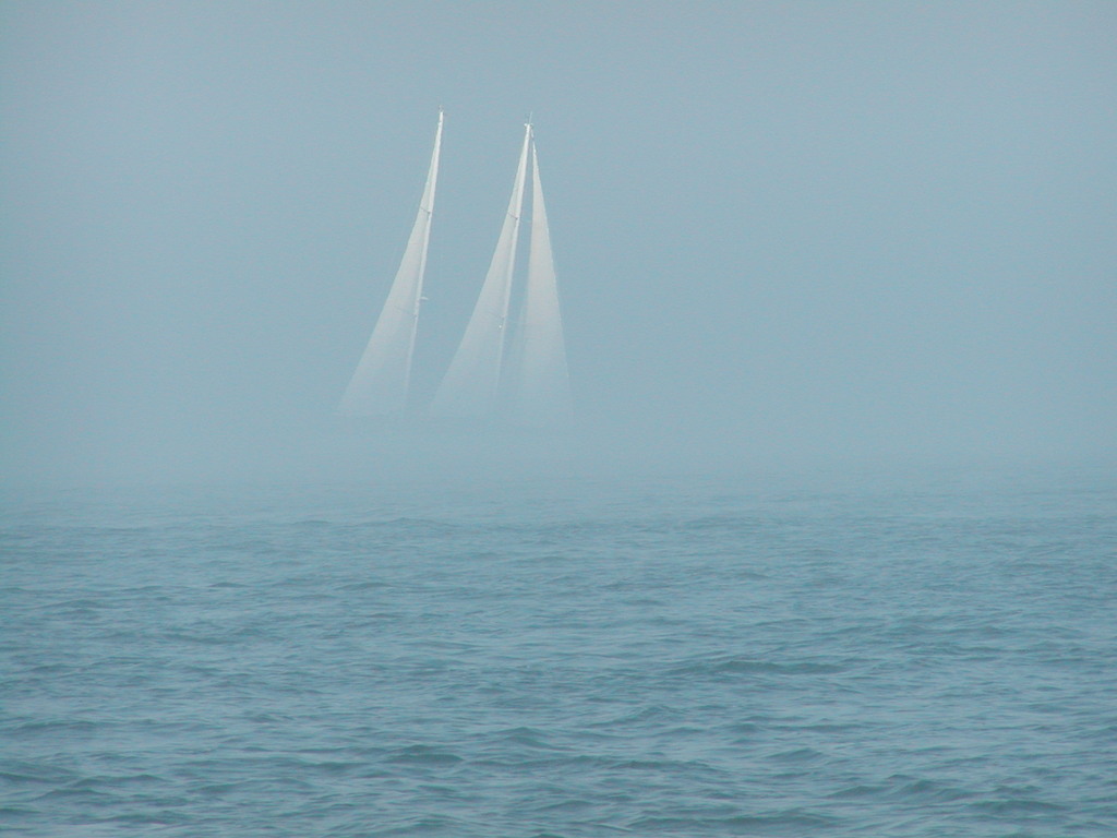 No description provided for: /2002/07-09/0813-sail-to-nantucket/photo03.html