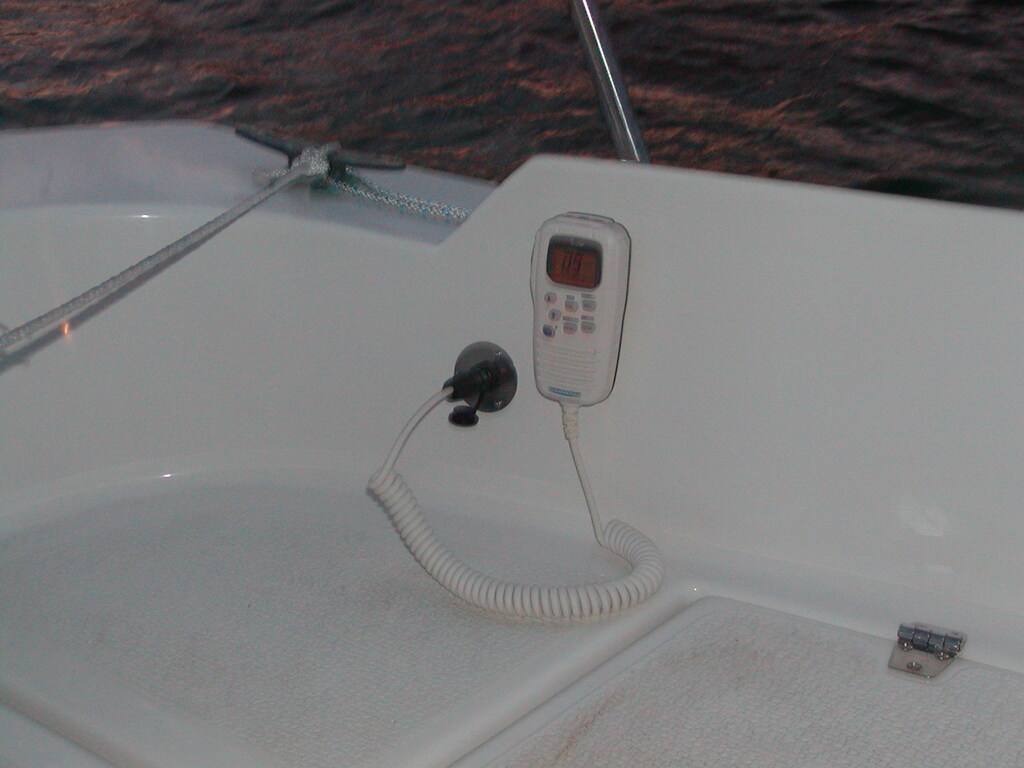 No description provided for: /2002/07-09/0831-boat-jobs/photo06.html