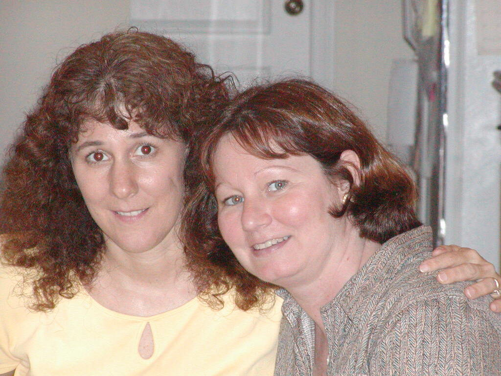 No description provided for: /2002/10-12/1003-chris+tara/photo02.html