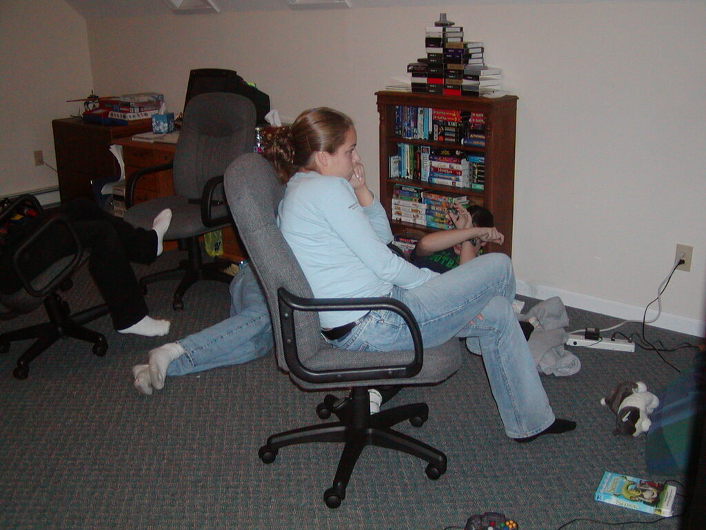 No description provided for: /2002/10-12/1116-bday-party/photo03.html