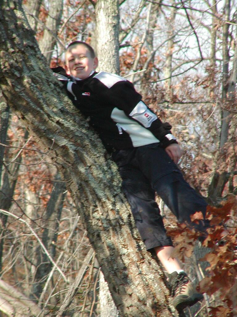 No description provided for: /2002/10-12/1124-bday-hike/_1/photo11.html