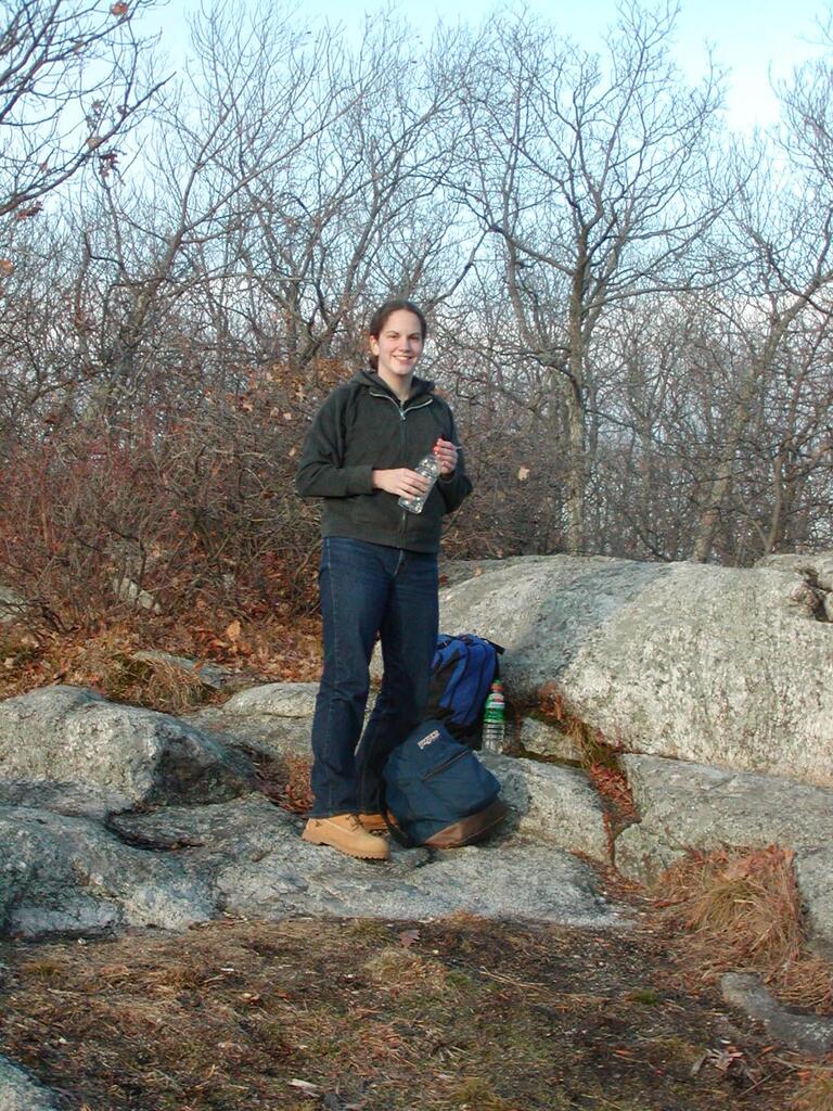 No description provided for: /2002/10-12/1124-bday-hike/_2/photo33.html