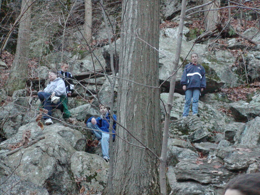 No description provided for: /2002/10-12/1124-bday-hike/_2/photo48.html