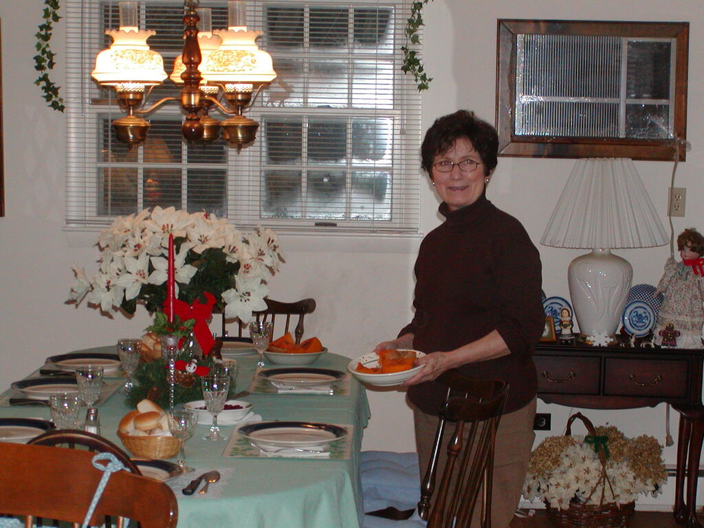 No description provided for: /2002/10-12/1225-christmas/photo01.html