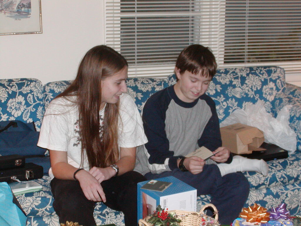 No description provided for: /2002/10-12/1225-christmas/photo05.html