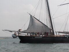 Image file: photo24.jpg