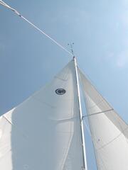 Image file: photo06.jpg