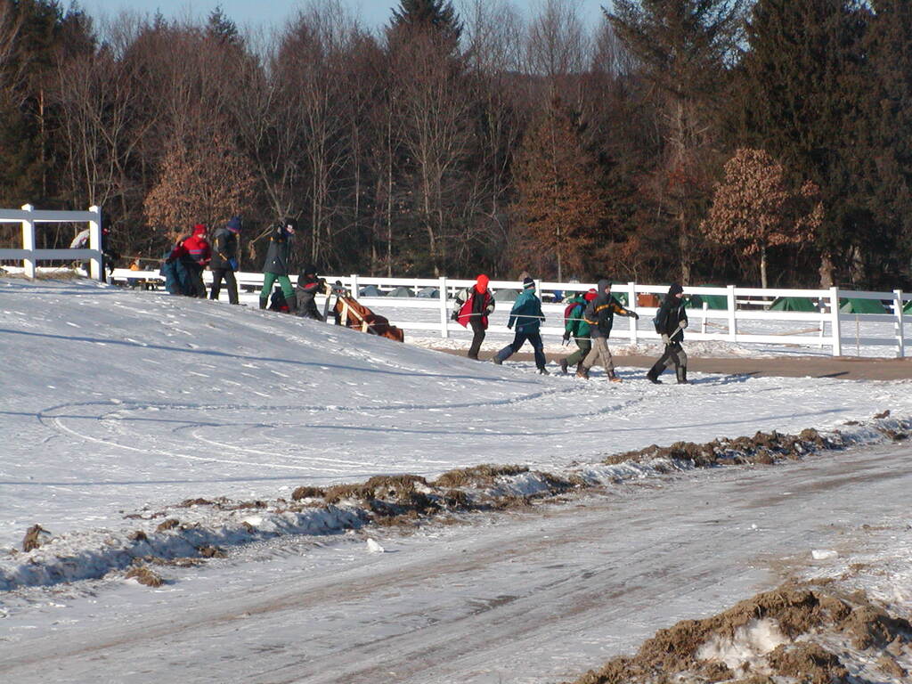 No description provided for: /2003/01-03/0118-klondike/_2/photo40.html