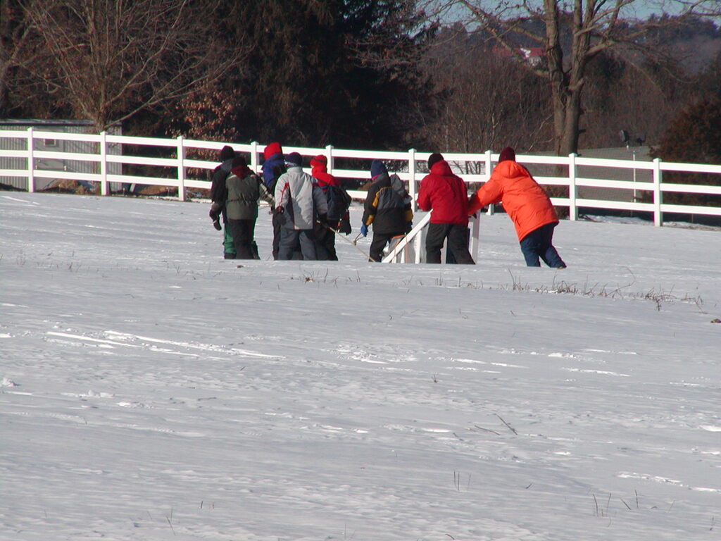 No description provided for: /2003/01-03/0118-klondike/_3/photo66.html