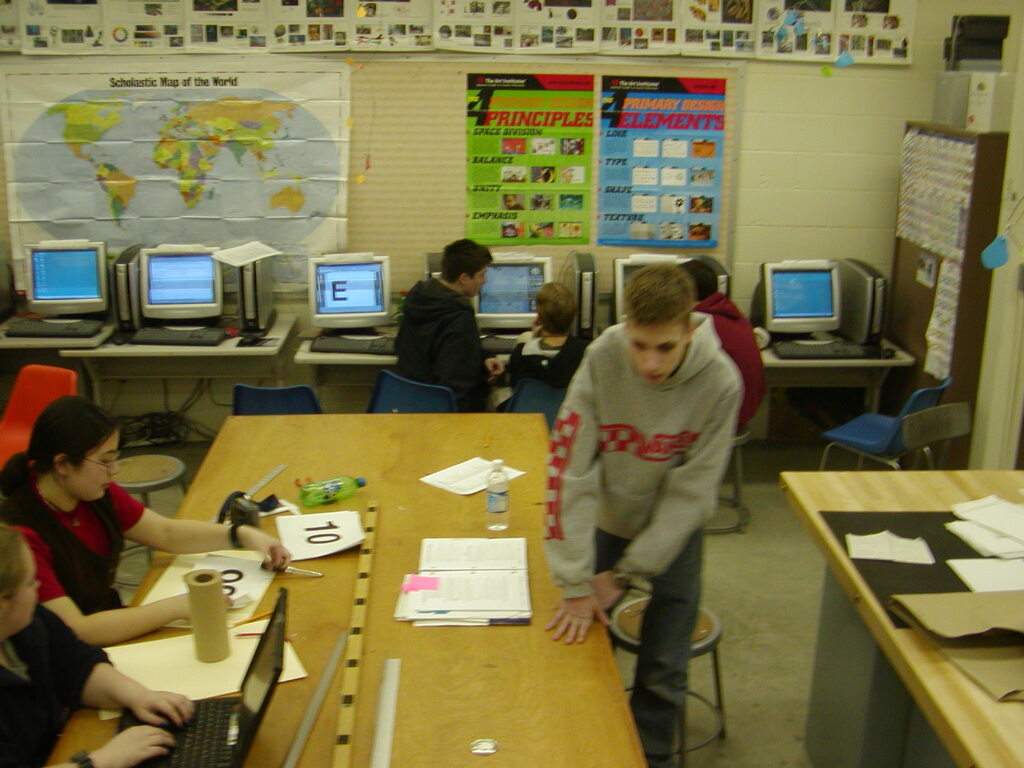 No description provided for: /2003/01-03/0214-bhs-robo/photo09.html