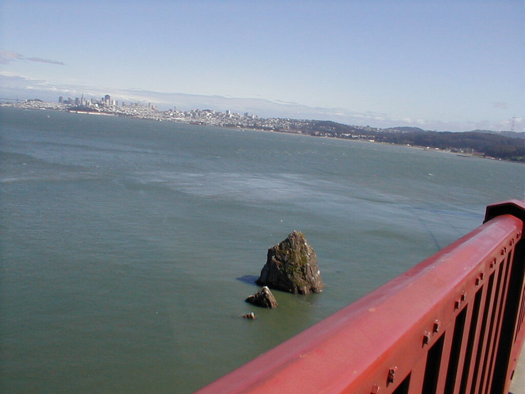 No description provided for: /2003/04-06/0420-san-fransisco/_1/photo15.html