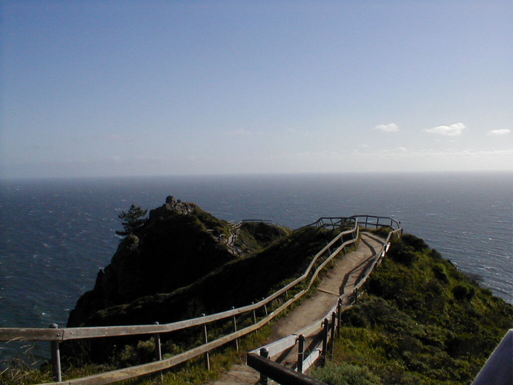 No description provided for: /2003/04-06/0420-san-fransisco/_2/photo35.html