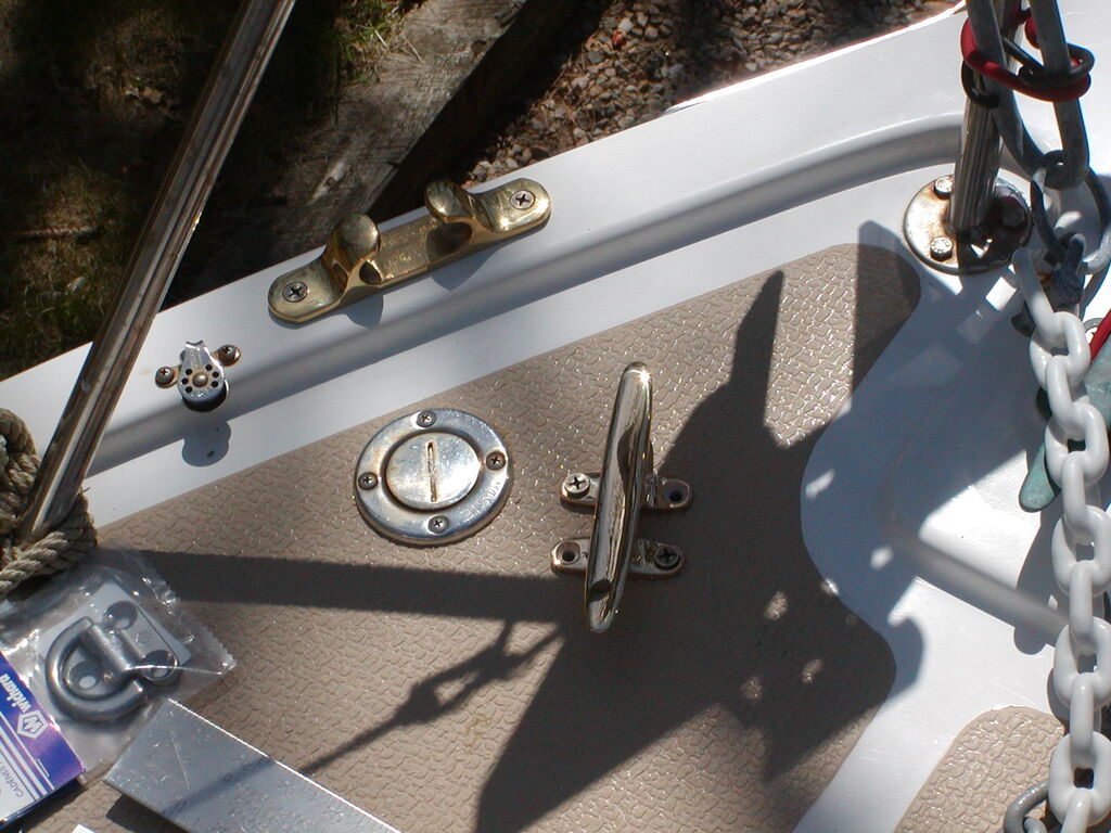 No description provided for: /2003/04-06/0504-boat-jobs/photo22.html