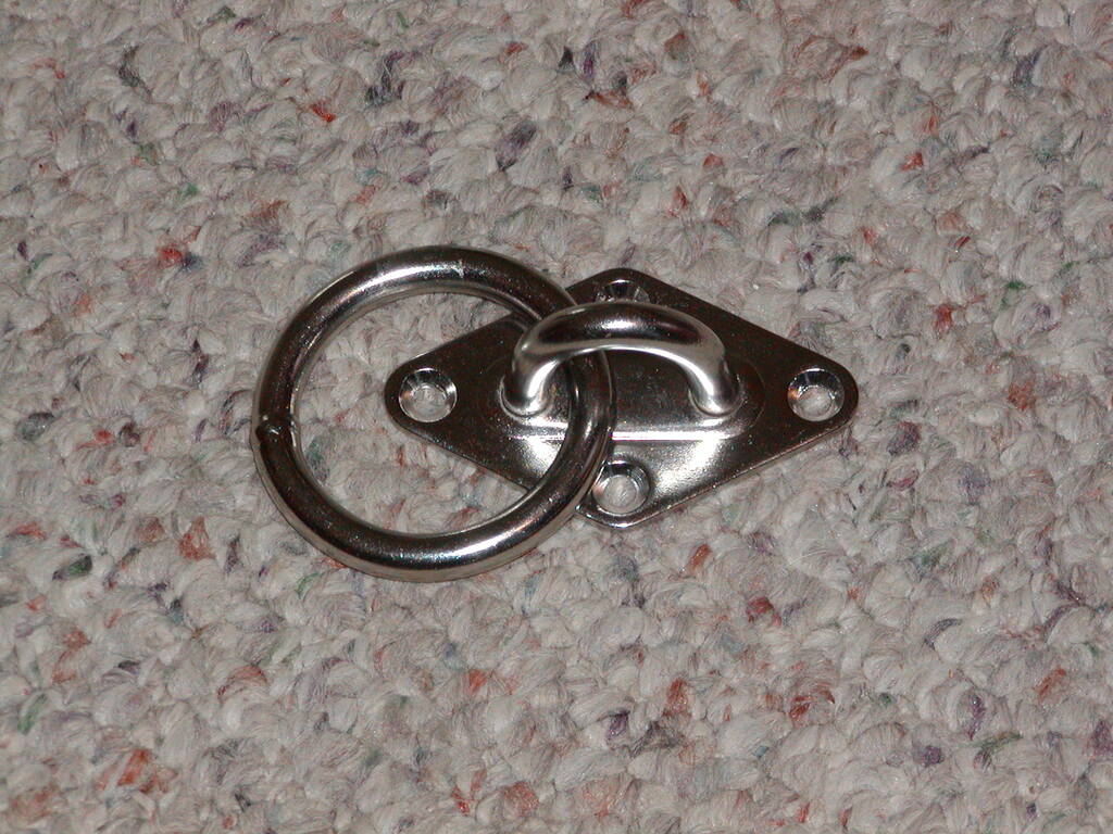 No description provided for: /2003/04-06/0510-boat-work/photo06.html