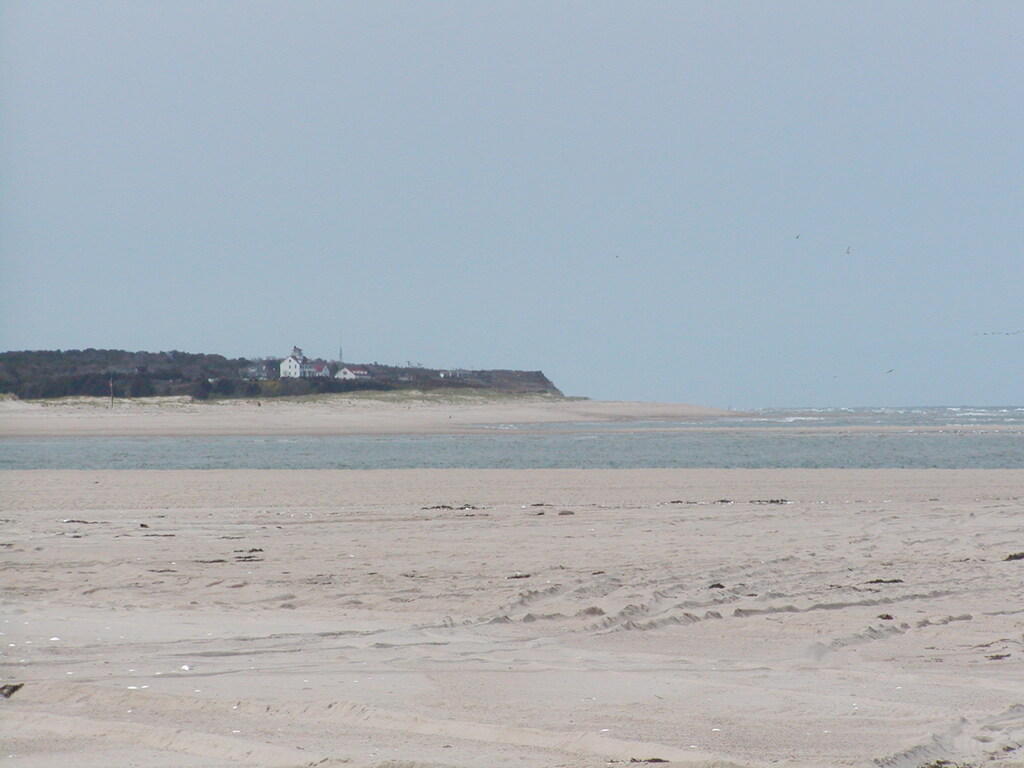 No description provided for: /2003/04-06/0511-nauset-walk/photo16.html