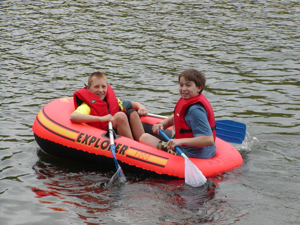 No description provided for: /2003/04-06/0525-bday-kayak/_1/photo13.html