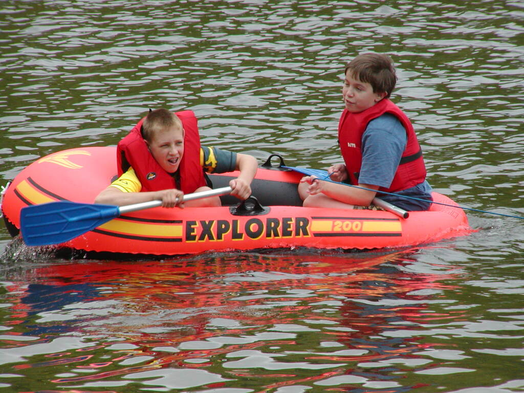 No description provided for: /2003/04-06/0525-bday-kayak/_1/photo18.html