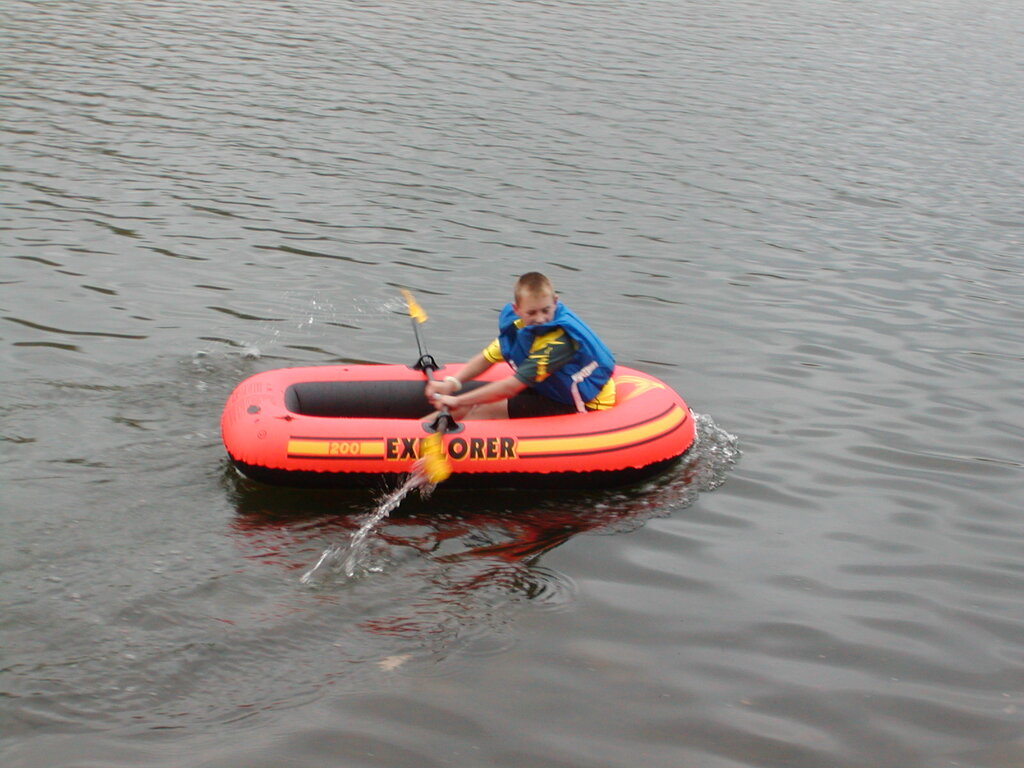 No description provided for: /2003/04-06/0525-bday-kayak/_2/photo34.html