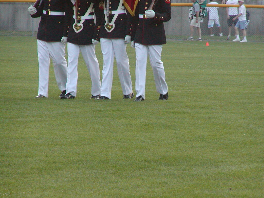 No description provided for: /2003/04-06/0625-marine-band/_4/photo67.html