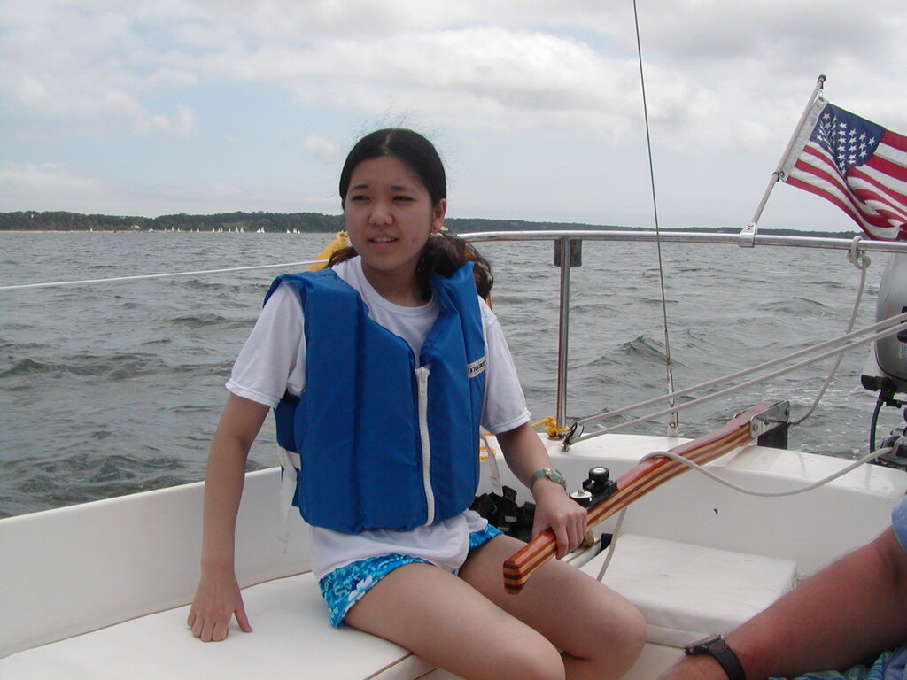 No description provided for: /2003/07-09/0704-sailing-twins/_1/photo15.html