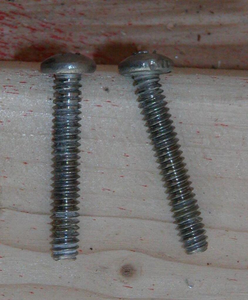 No description provided for: /2003/07-09/0710-boat-work/photo01.html