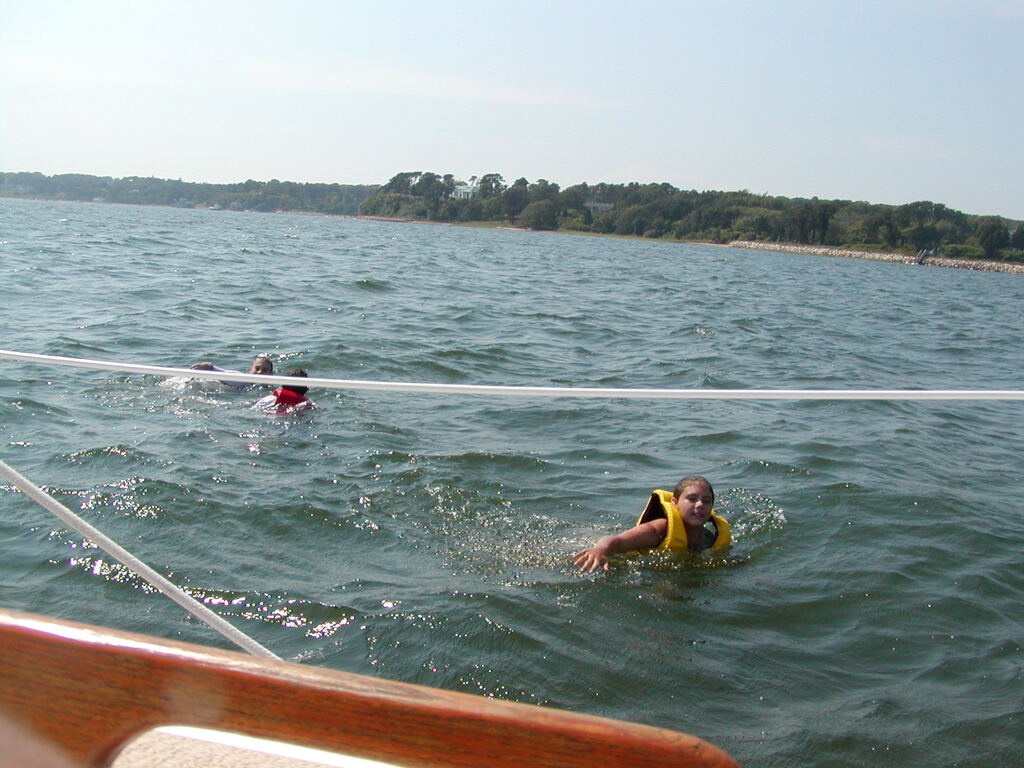 No description provided for: /2003/07-09/0713-sailing/photo02.html