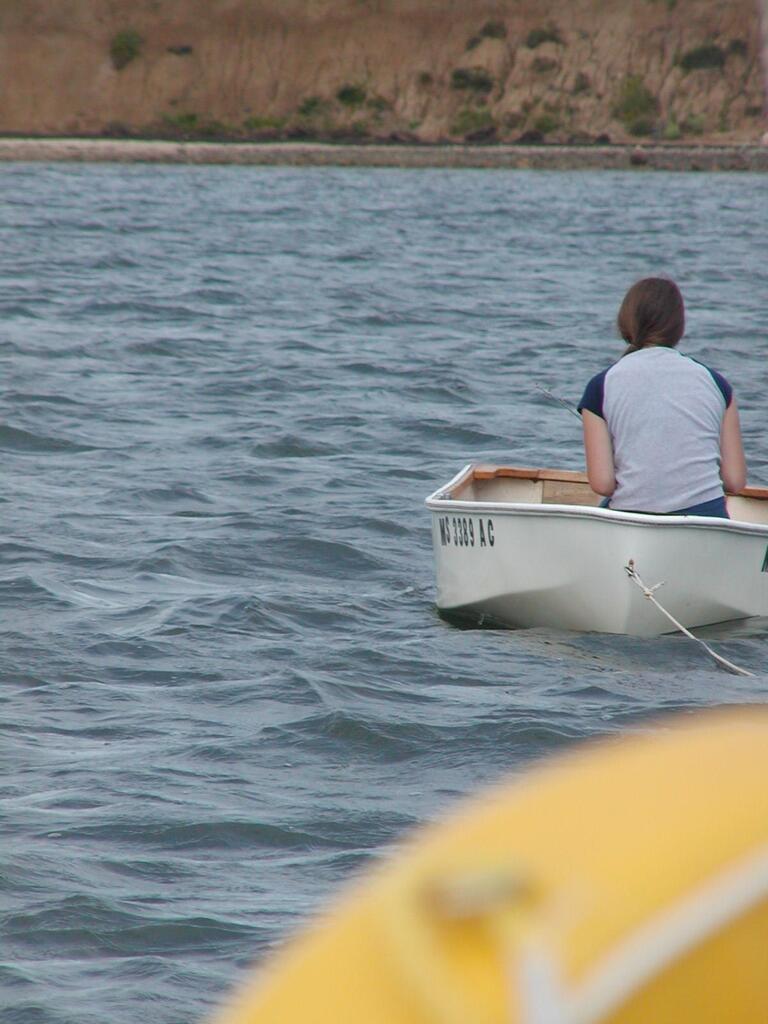 No description provided for: /2003/07-09/0809-sailing+fishing/photo07.html