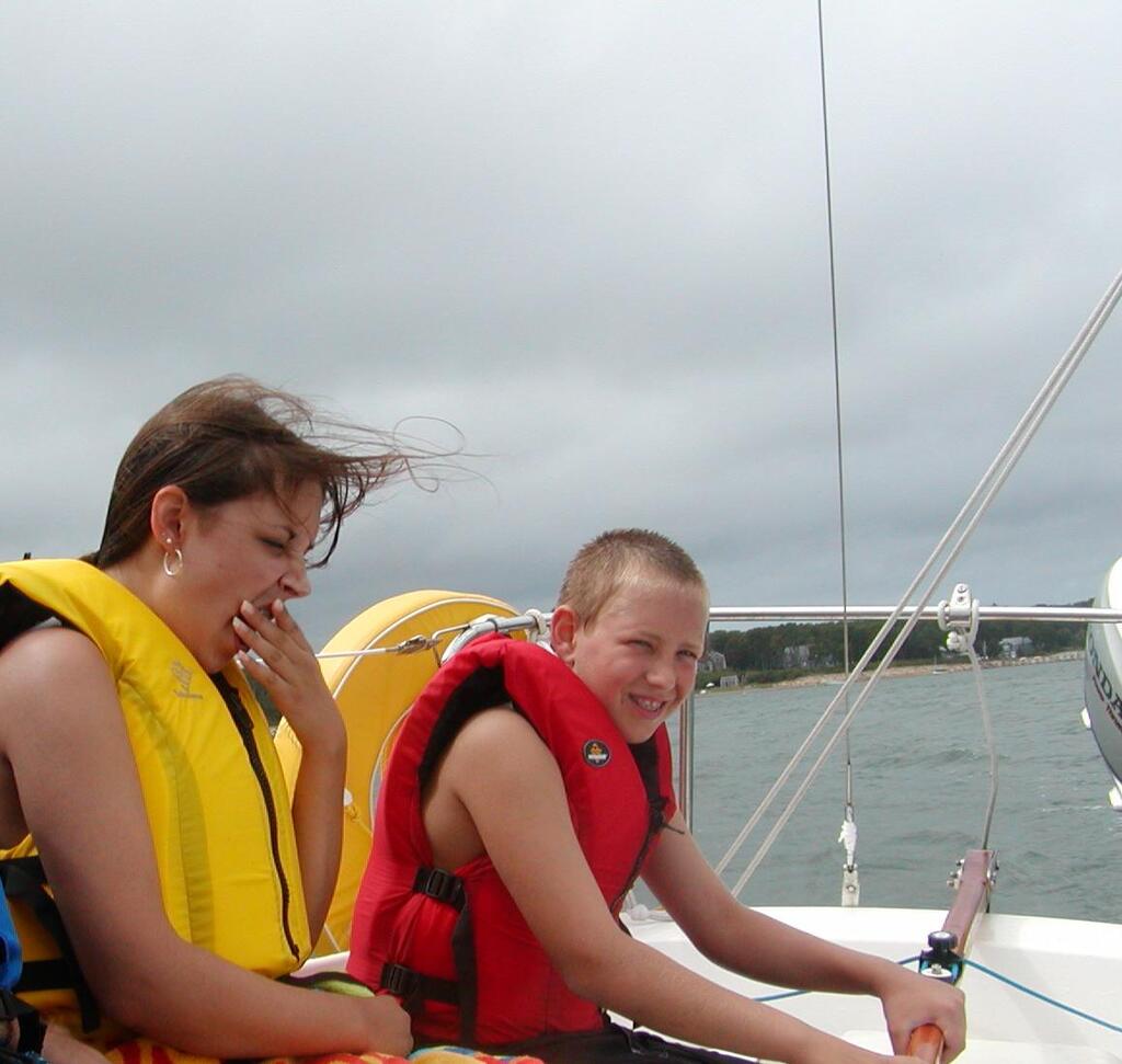 No description provided for: /2003/07-09/0810-sail-kaufmans/photo09.html