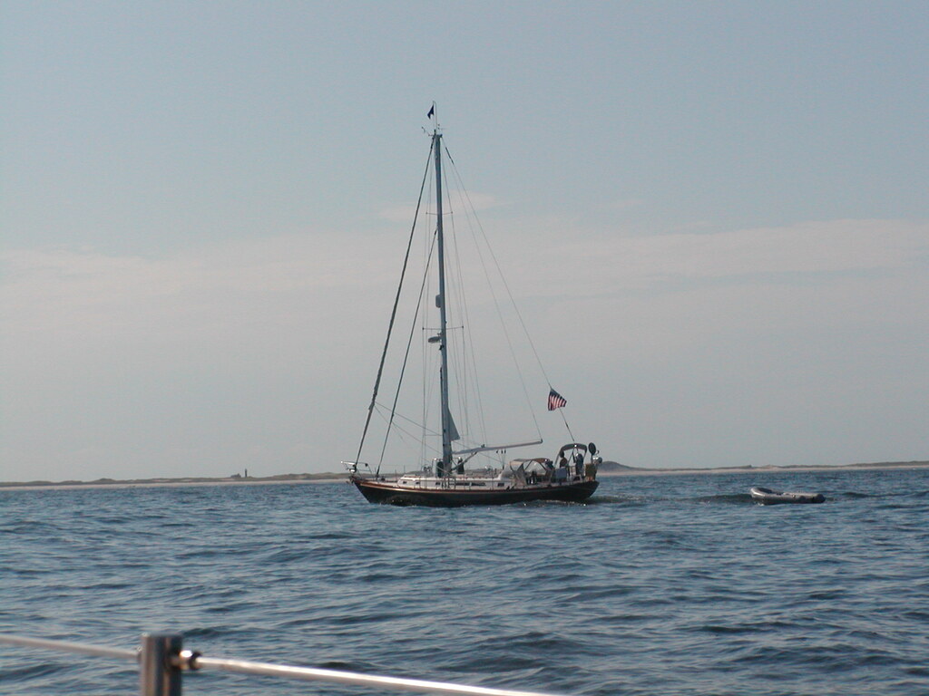 No description provided for: /2003/07-09/0818-big-sail/photo01.html