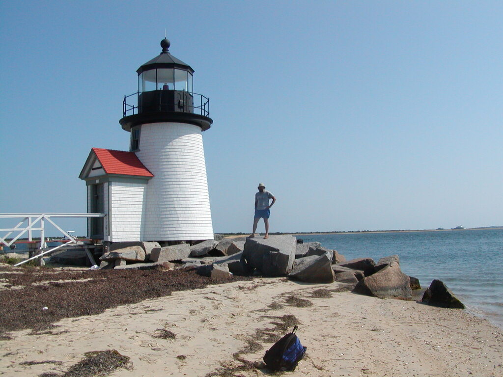 No description provided for: /2003/07-09/0819-big-sail/photo10.html